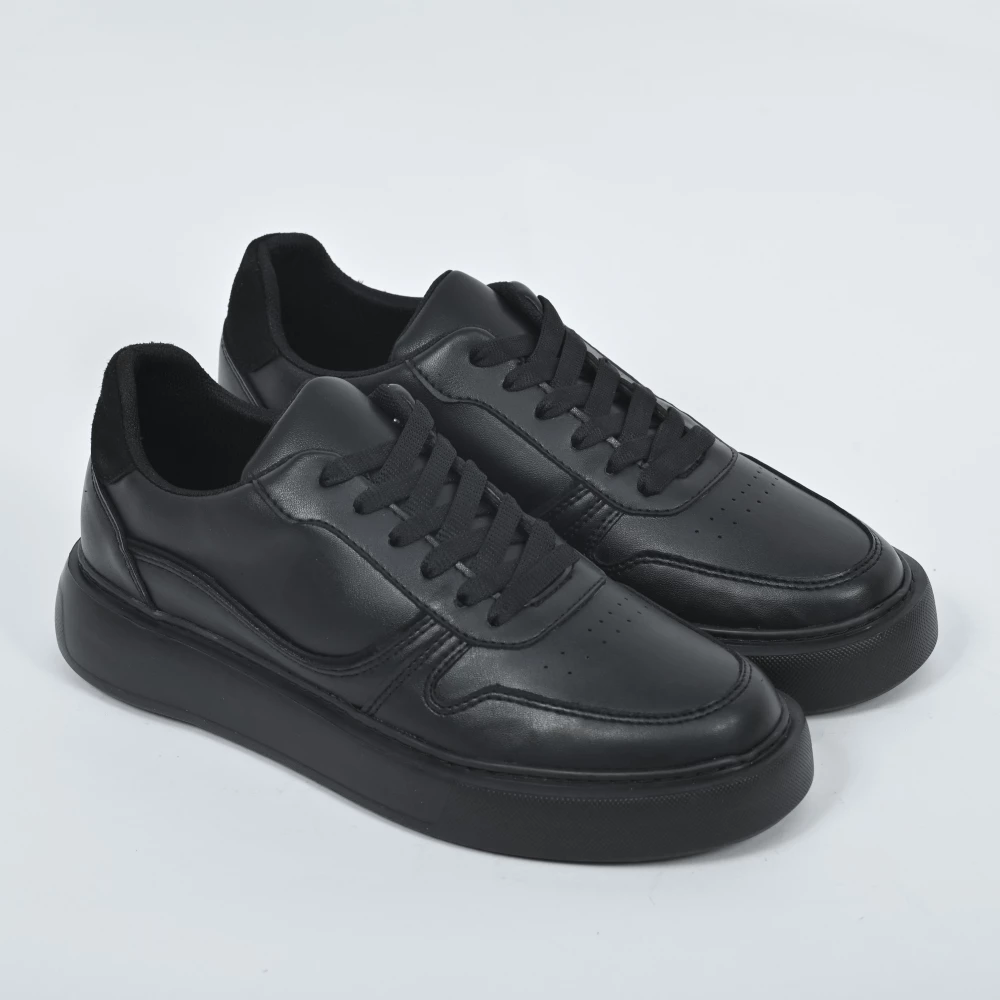 BASKET BASIC A LACETS