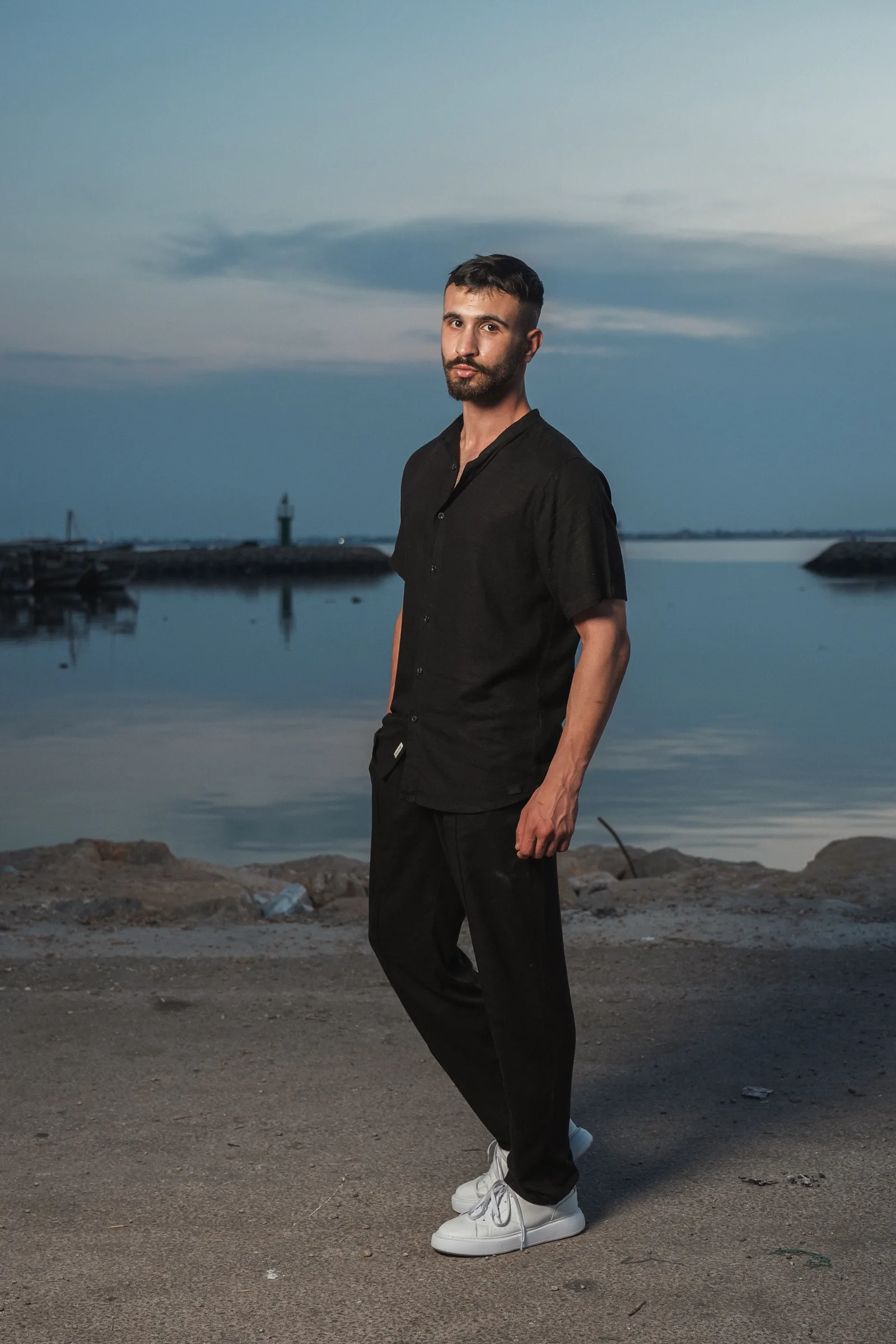 Chemise MC Col Mao noir
