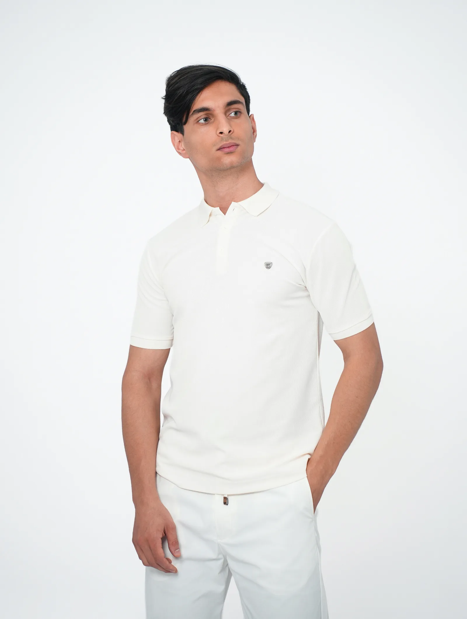 POLO BASIC AVEC PATTE BOUTTONNE
